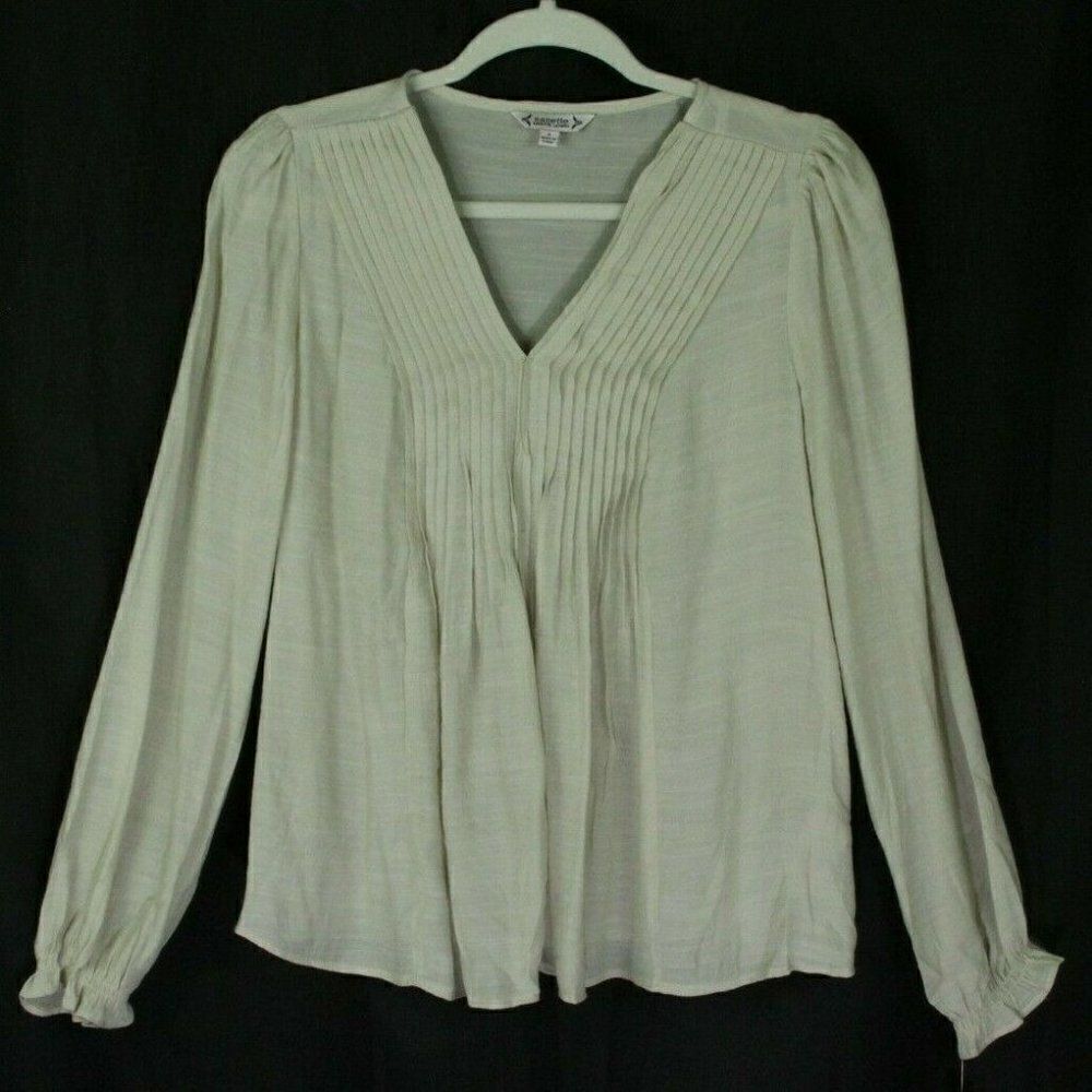 Nanette Lepore Blouse Top Ivory Cream Tuxedo Pleats Womens Small NEW